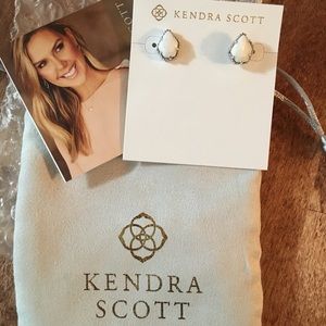 Kendra Scott earrings